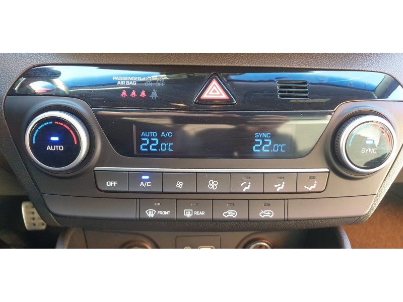 Recambio de mando climatizador para hyundai tucson 1.6 crdi cat referencia OEM IAM 97250D7FB0  