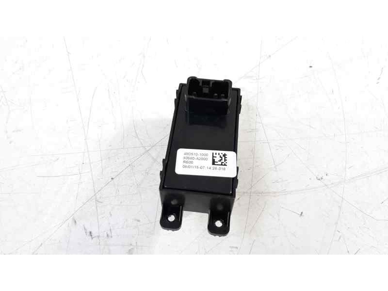 Recambio de mando elevalunas trasero izquierdo para kia cee´d concept referencia OEM IAM 93580A2000  