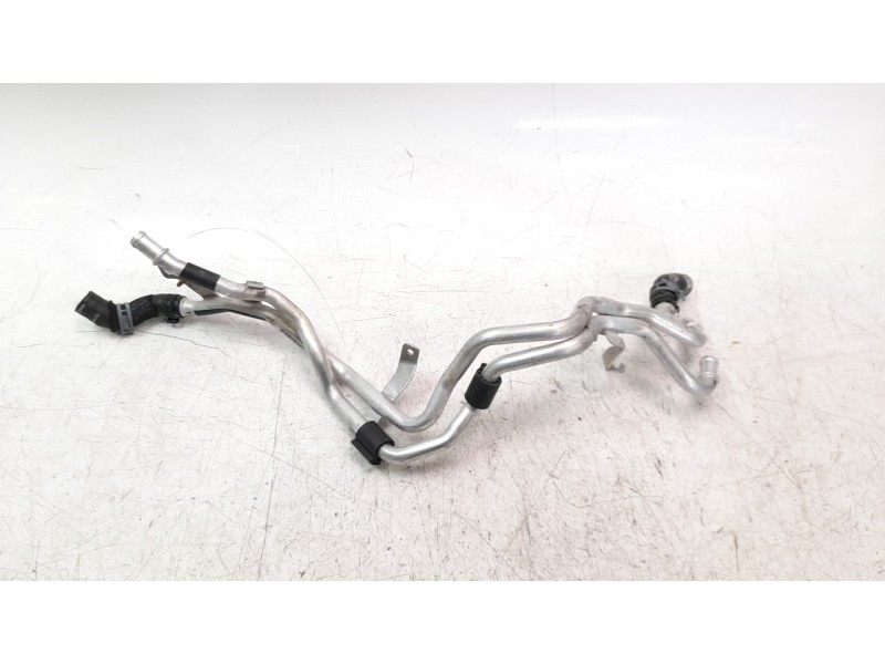 Recambio de tubo para audi q7 4mg referencia OEM IAM 4M0122480D  