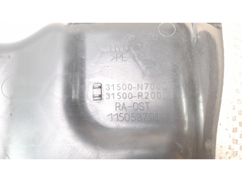 Recambio de deposito adblue para hyundai tucson (nx) maxx 2wd referencia OEM IAM 31500N7000  