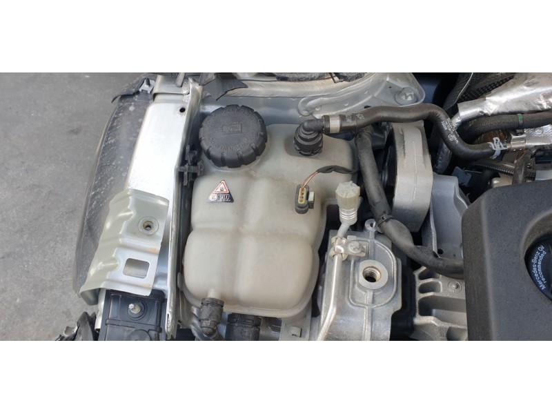 Recambio de deposito expansion para mercedes-benz b-klasse (bm 247) (2.2019) b 200 d (247.012) referencia OEM IAM 2475000049  