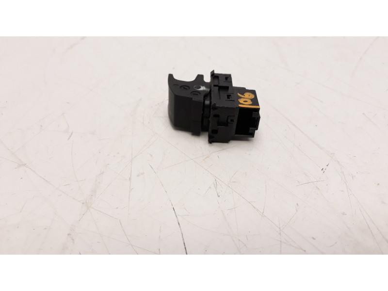 Recambio de mando elevalunas delantero derecho para volkswagen passat variant (3g5) 1.6 tdi dpf referencia OEM IAM 5G0959855M  