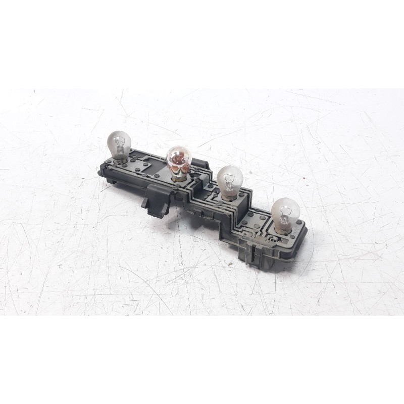 Recambio de portalamparas para citroen xsara picasso 1.6 16v hdi fap referencia OEM IAM 1273379  