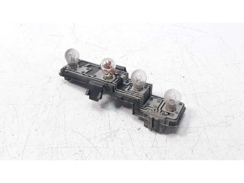 Recambio de portalamparas para citroen xsara picasso 1.6 16v hdi fap referencia OEM IAM 1273379  