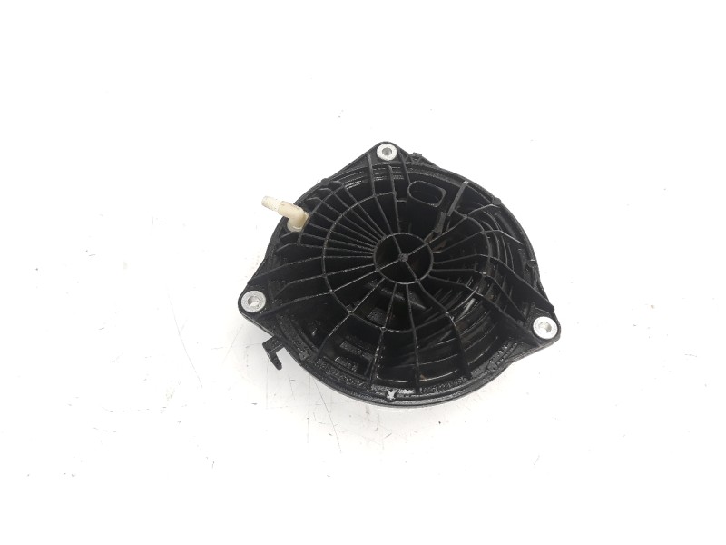 Recambio de maneta exterior porton para volkswagen polo 1.0 tsi referencia OEM IAM 5H6827469  