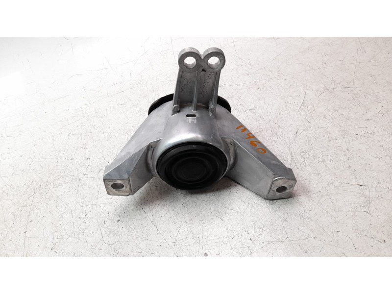 Recambio de soporte motor para hyundai tucson referencia OEM IAM 21810P0520  