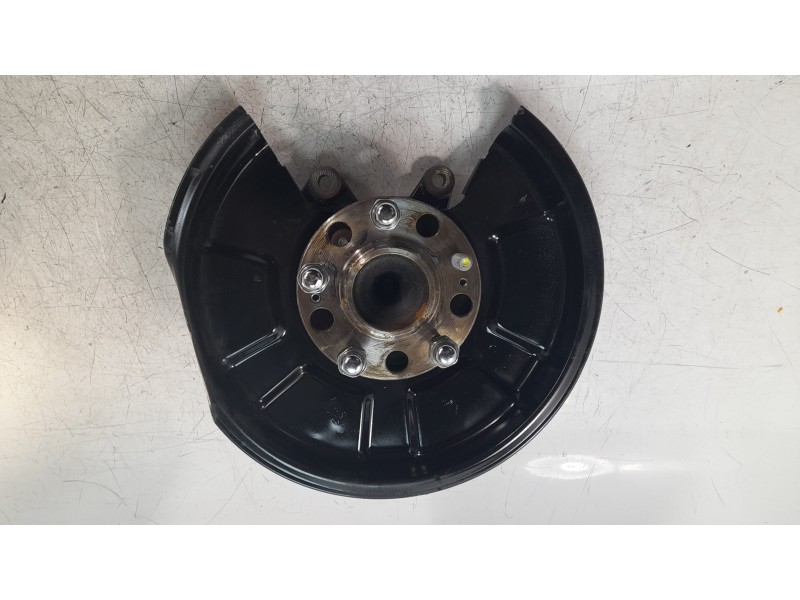 Recambio de mangueta trasera derecha para hyundai tucson 1.6 crdi cat referencia OEM IAM 52720D7000  