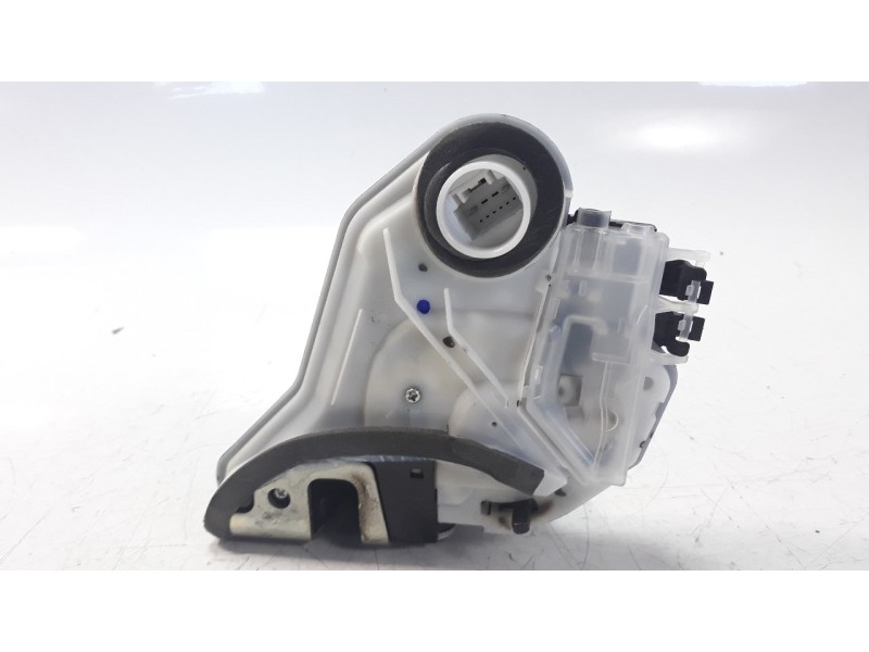 Recambio de cerradura puerta trasera izquierda para toyota hilux (kun) referencia OEM IAM 690600K090  