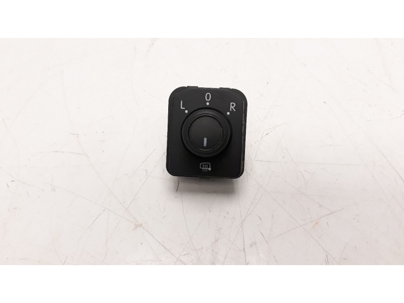 Recambio de mando retrovisor para volkswagen passat variant (3g5) 1.6 tdi dpf referencia OEM IAM 5G0959565  