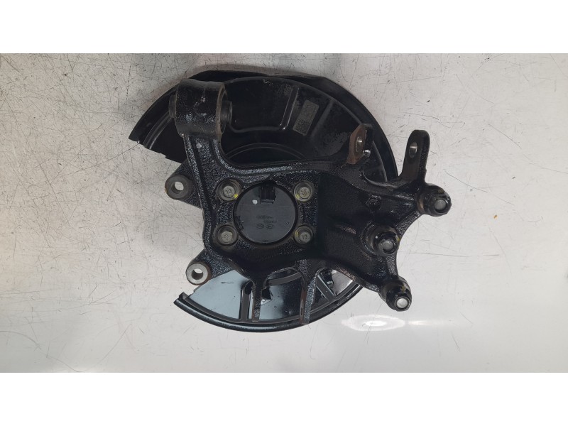 Recambio de mangueta trasera derecha para hyundai tucson 1.6 crdi cat referencia OEM IAM 52720D7000  