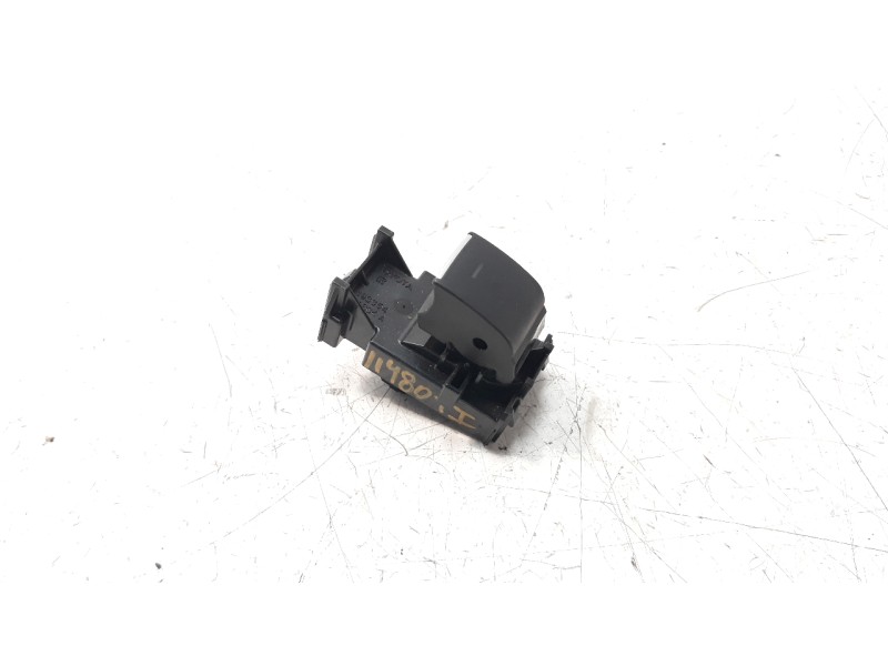 Recambio de mando elevalunas trasero izquierdo para toyota corolla (e21) referencia OEM IAM 8481002250  