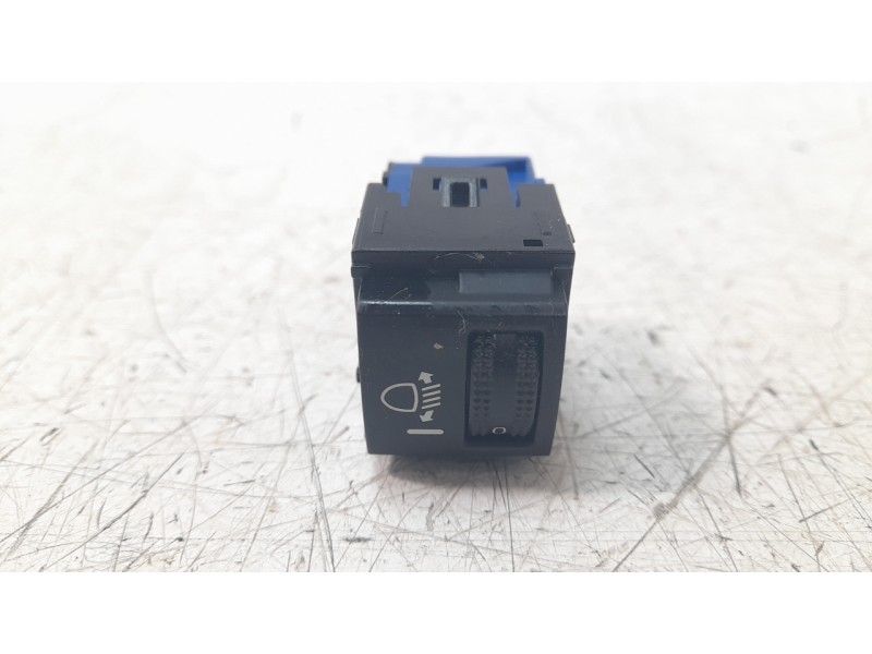 Recambio de interruptor para toyota corolla (e21) hybrid style referencia OEM IAM 8415202160  
