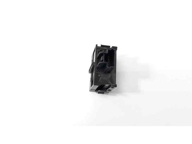 Recambio de interruptor para renault laguna ii grandtour (kg0) expression confort referencia OEM IAM 8200147868  