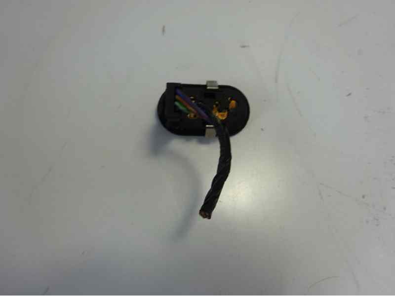 Recambio de mando elevalunas delantero derecho para opel astra g berlina 1.6 referencia OEM IAM   