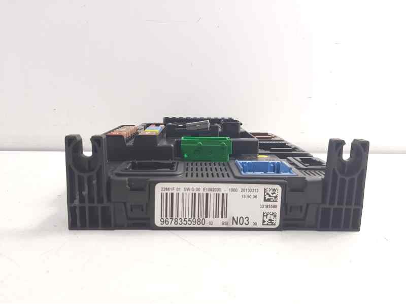 Recambio de caja reles / fusibles para peugeot 208 1.6 16v hdi fap referencia OEM IAM 9678355980  