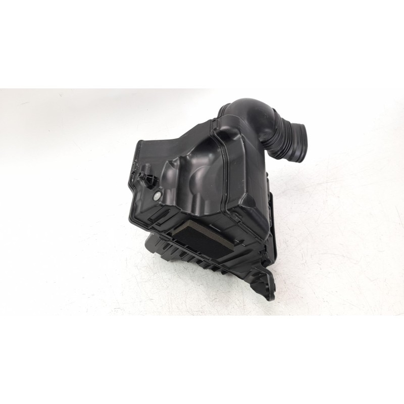 Recambio de filtro aire para renault megane iv berlina 5p 1.2 tce energy referencia OEM IAM 165006427R  