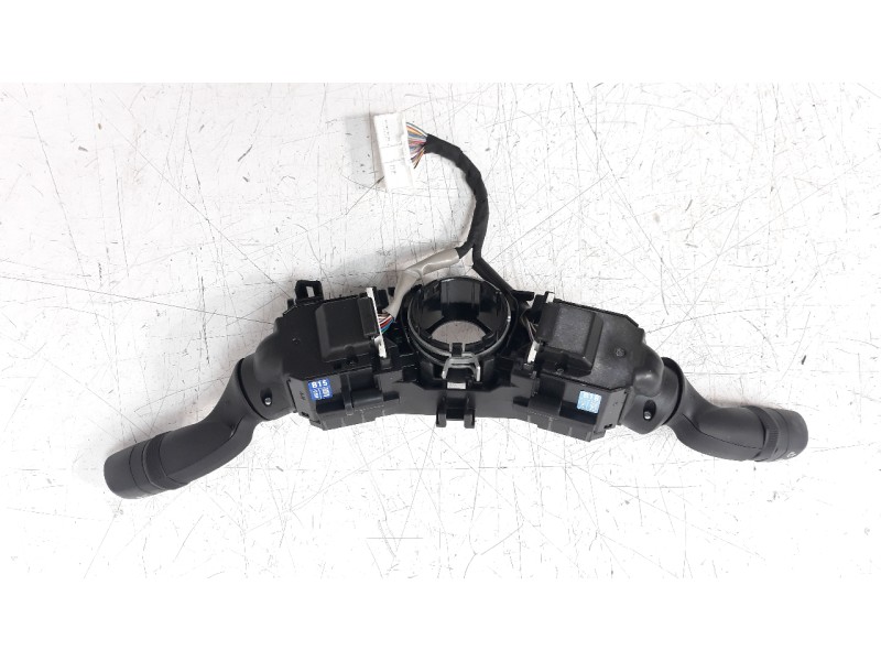 Recambio de mando multifuncion para toyota corolla (e21) referencia OEM IAM 02D7017J910 02A5017J916 