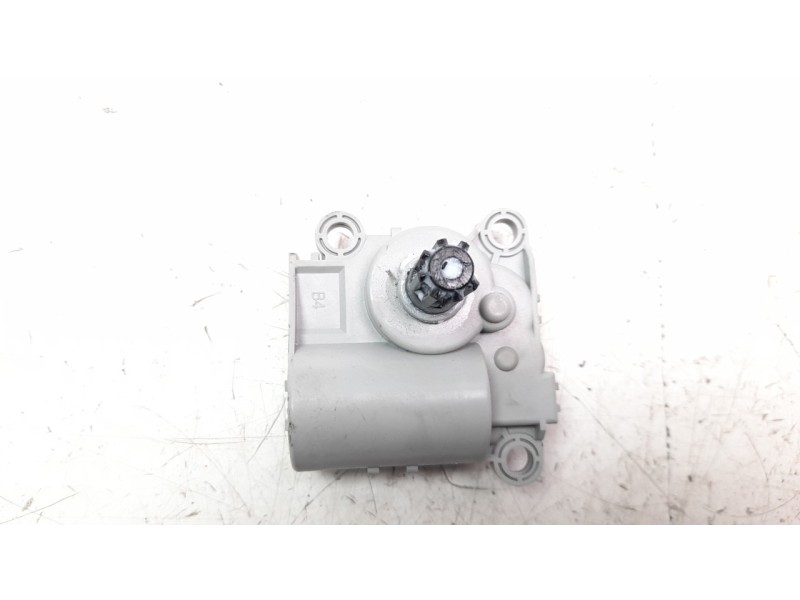 Recambio de motor calefaccion para hyundai tucson 1.6 crdi cat referencia OEM IAM D267NFFLA01  