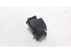 MANDO ELEVALUNAS TRASERO IZQUIERDO 848100K080 