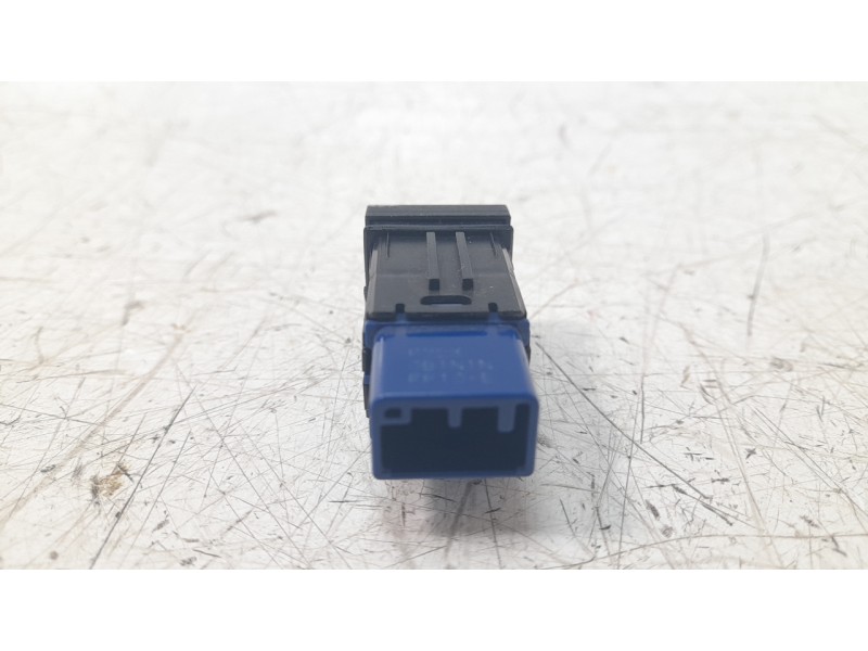 Recambio de interruptor para toyota corolla (e21) hybrid style referencia OEM IAM 8474602030  