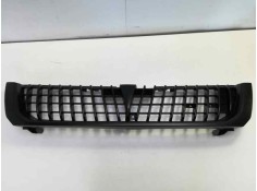 Recambio de rejilla paragolpes central para mitsubishi montero sport (k90) referencia OEM IAM MR221211 108703203 
