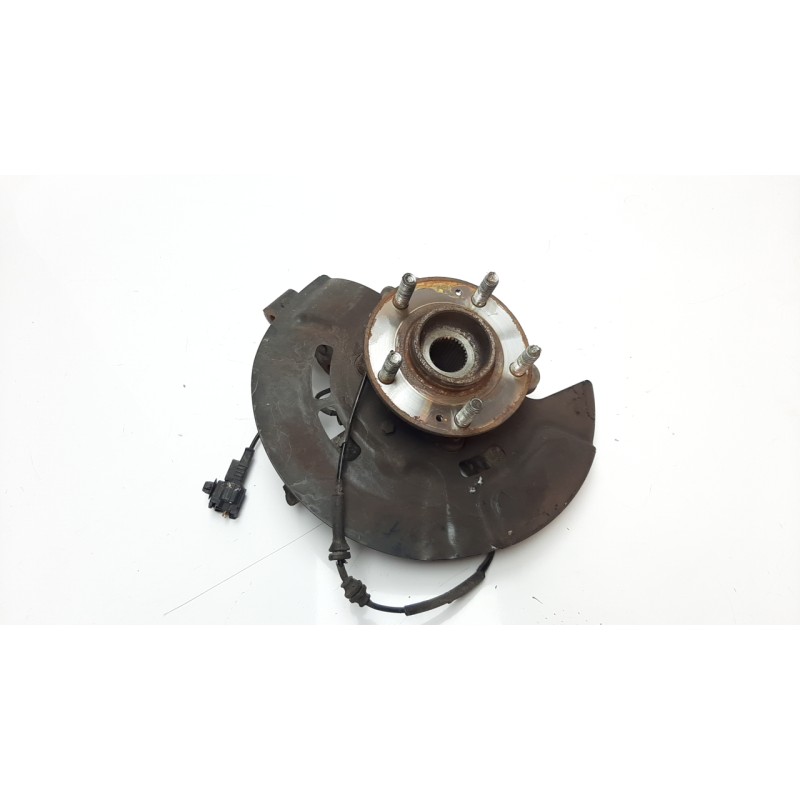 Recambio de mangueta delantera derecha para kia sportage 1.7 crdi cat referencia OEM IAM 51716D7000  