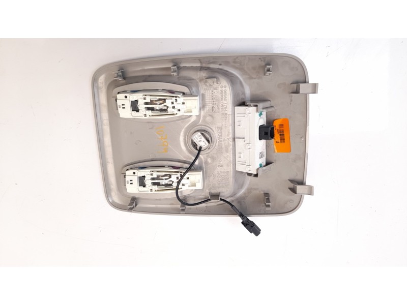 Recambio de luz interior para renault captur 0.9 energy referencia OEM IAM 969801754  