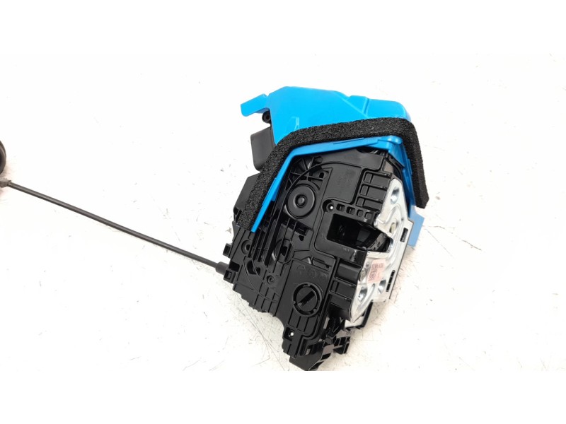 Recambio de cerradura puerta trasera derecha para kia niro (sg2) hybrid concept referencia OEM IAM 81420AT000  