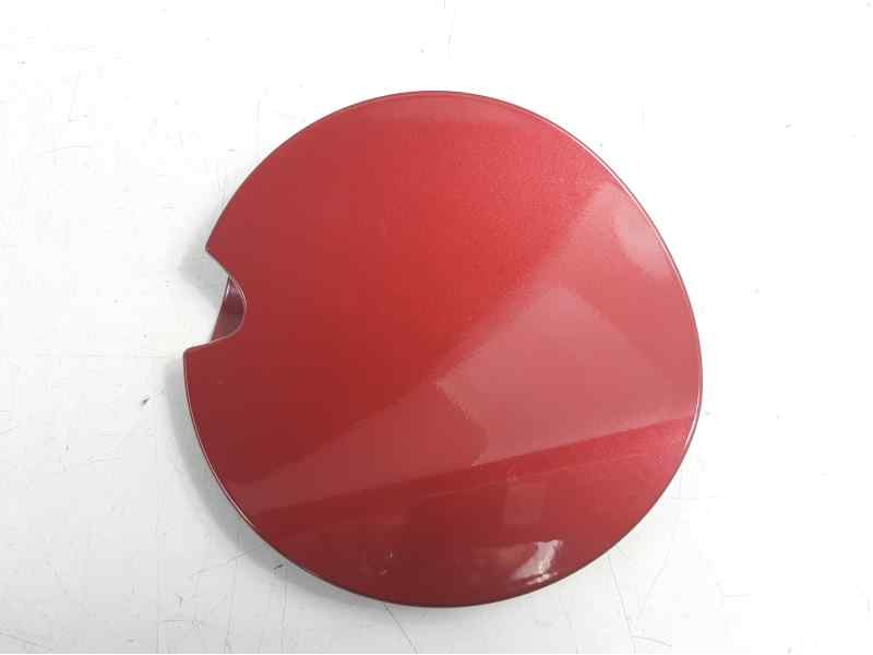 Recambio de tapa exterior combustible para peugeot 208 1.6 16v hdi fap referencia OEM IAM 9673905980  