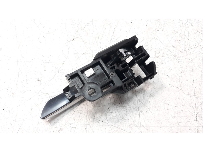 Recambio de maneta interior delantera derecha para toyota corolla (e21) referencia OEM IAM 6927302200  