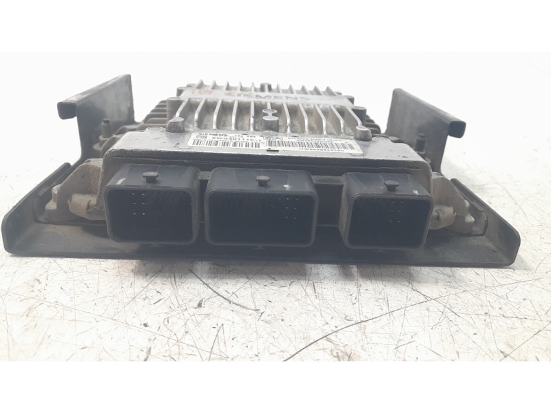 Recambio de centralita motor uce para citroen c2 empresa referencia OEM IAM 9653447380  5WS40111E
