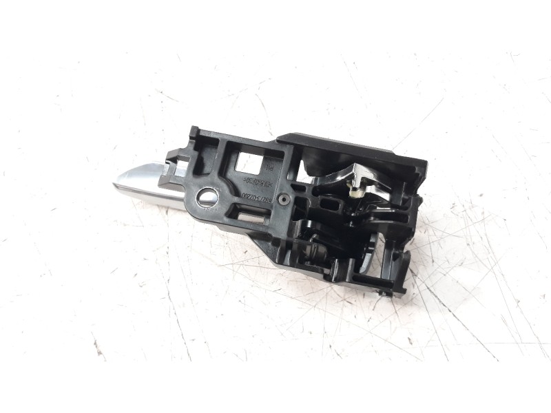 Recambio de maneta interior trasera derecha para toyota corolla (e21) referencia OEM IAM 6927302200  