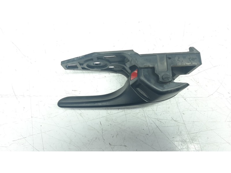 Recambio de maneta interior trasera derecha para toyota hilux (kun) referencia OEM IAM 692050K120C1  
