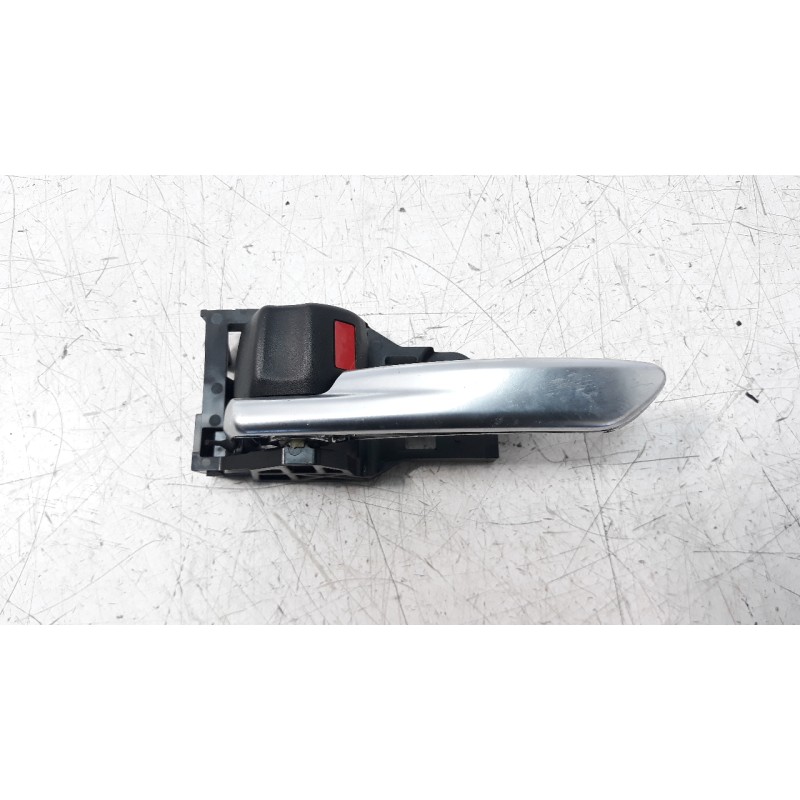 Recambio de maneta interior trasera izquierda para toyota corolla (e21) referencia OEM IAM 6927402190  