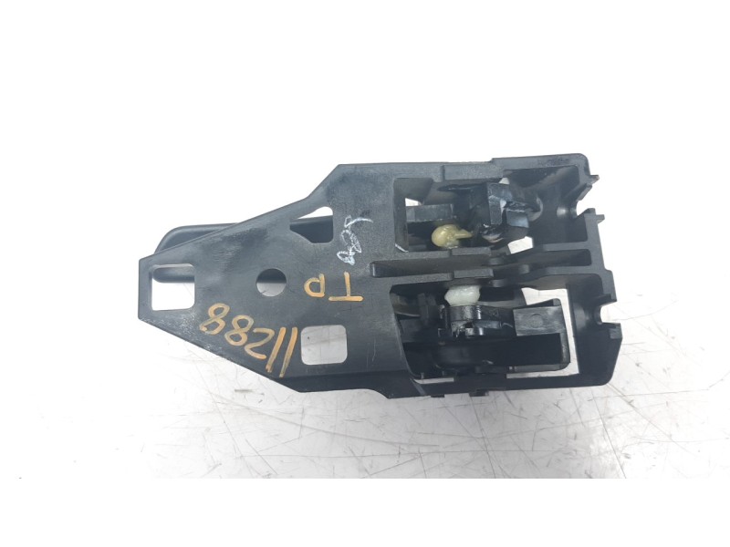 Recambio de maneta interior trasera derecha para toyota hilux (kun) referencia OEM IAM 692050K120C1  