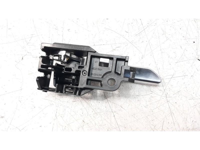 Recambio de maneta interior trasera izquierda para toyota corolla (e21) referencia OEM IAM 6927402190  