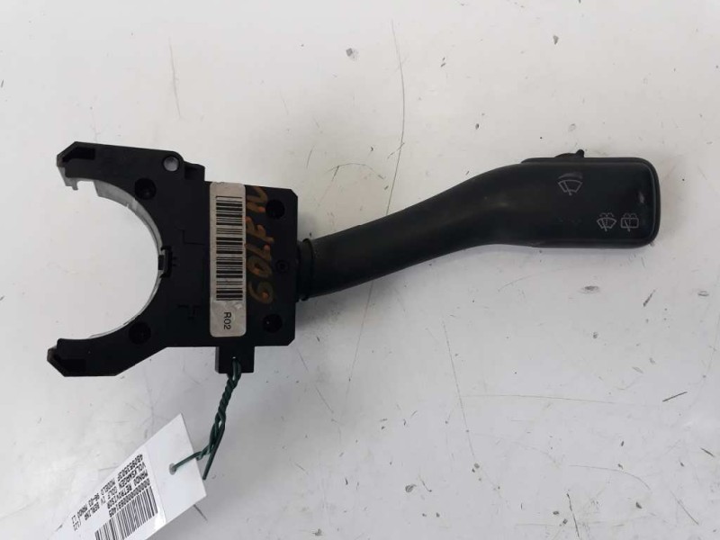 Recambio de mando limpia para volkswagen golf iv berlina (1j1) highline referencia OEM IAM 4B0953503F  