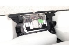 Recambio de moldura para audi q7 4mg referencia OEM IAM 4M0864483   2