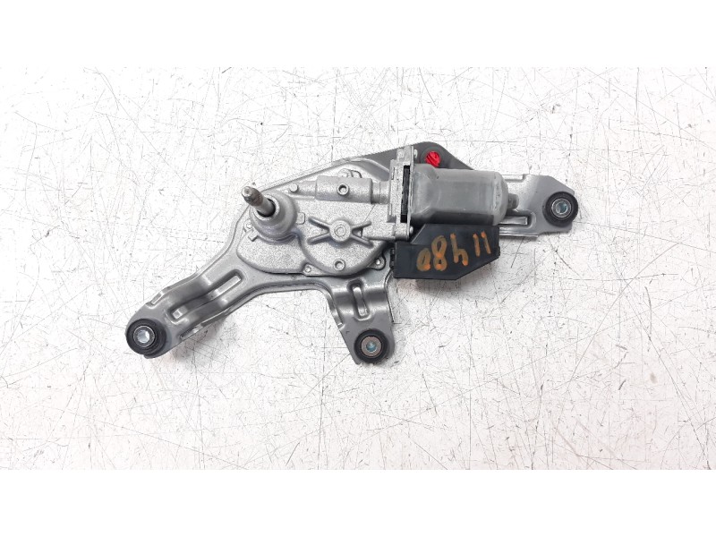 Recambio de motor limpia trasero para toyota corolla (e21) referencia OEM IAM 8513002060  