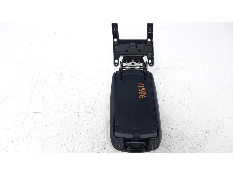 Recambio de apoyabrazos central para kia stonic (ybcuv) 1.6 crdi cat referencia OEM IAM 84660H8000RMX  