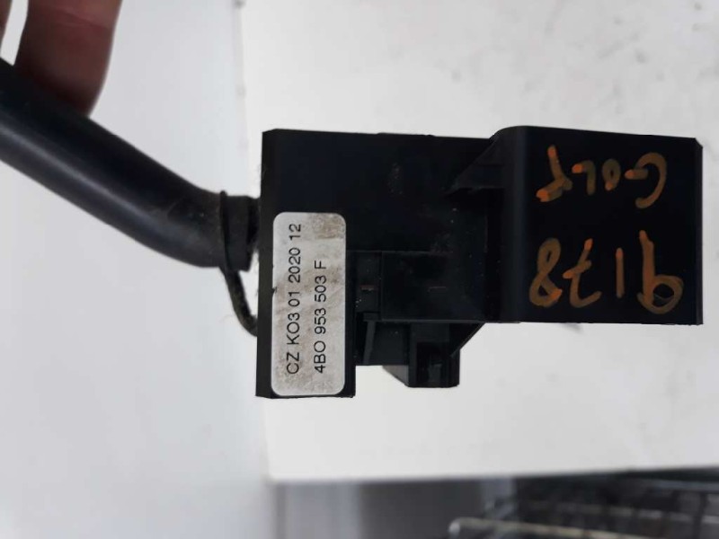 Recambio de mando limpia para volkswagen golf iv berlina (1j1) highline referencia OEM IAM 4B0953503F  