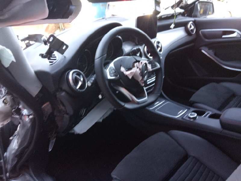 mercedes-benz clase cla (w117) del año 2017