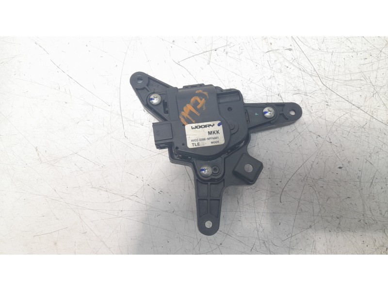 Recambio de motor trampilla calefaccion para hyundai tucson kosmo 4wd referencia OEM IAM D266NFFAA01  