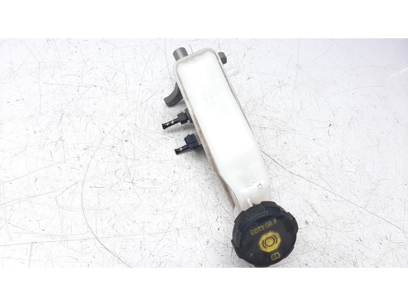 Recambio de bomba freno para kia stonic (ybcuv) 1.6 crdi cat referencia OEM IAM 58510H8210  
