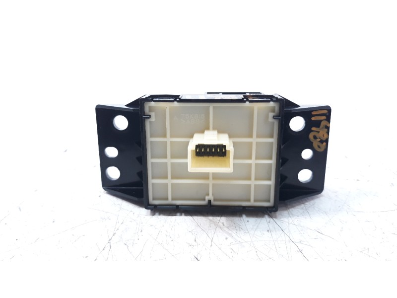 Recambio de palanca freno para toyota corolla (e21) referencia OEM IAM 8439002020  