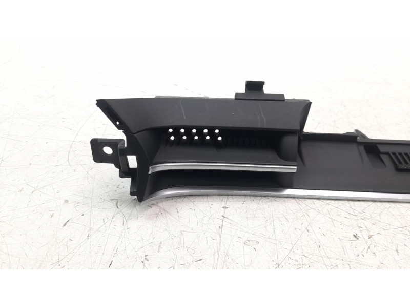 Recambio de aireador izquierdo para hyundai tucson (nx) maxx 2wd referencia OEM IAM 97480N7030  