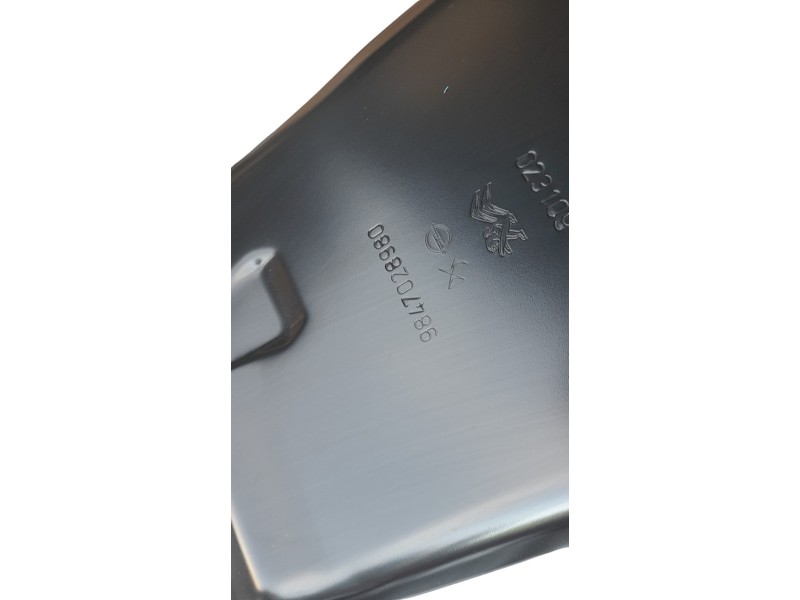 Recambio de bateria para citroen c4 berlina e-feel pack referencia OEM IAM 9847028980  