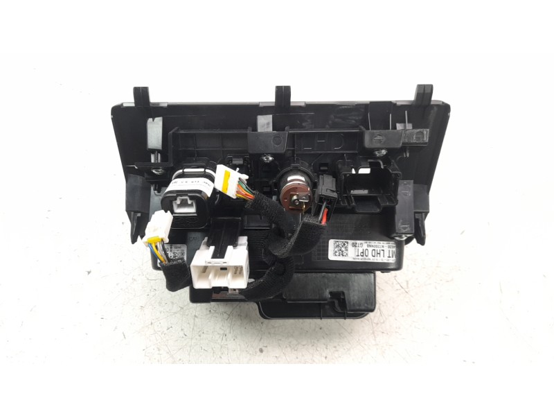 Recambio de cargador movil para hyundai tucson (nx) maxx 2wd referencia OEM IAM 84630N7200  