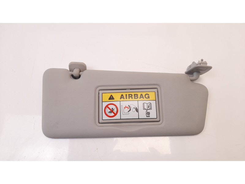 Recambio de parasol derecho para renault captur 0.9 energy referencia OEM IAM 964003555R  