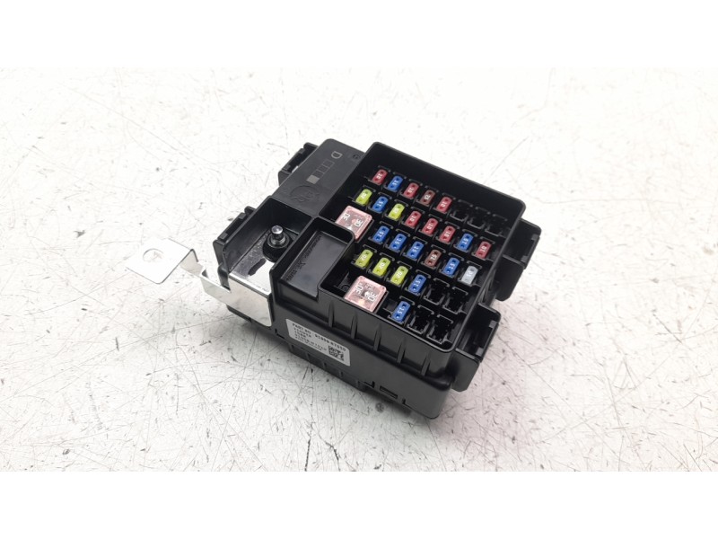 Recambio de caja reles / fusibles para hyundai tucson (nx) maxx 2wd referencia OEM IAM 91959N7010  
